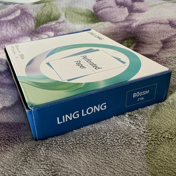 Ling Long Premium Perforated Paper in White - Picture 7 of 8